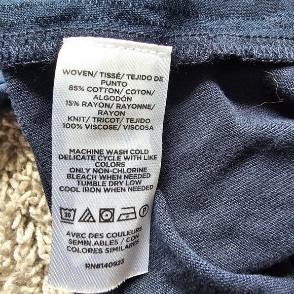 2 Loft Tops - Picture 4 of 8